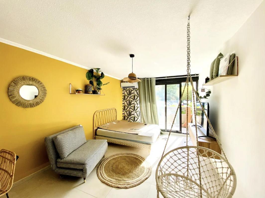 Apartment Terrasse & Parking Gratuit En