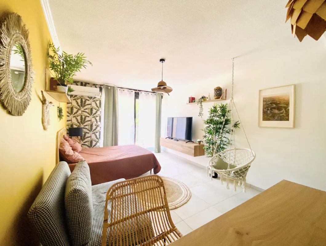 Apartment Terrasse & Parking Gratuit En